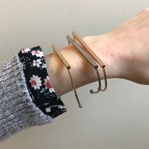 🆑CLOSET CLEAR OUT- Mixed Metals Bangles(Set of 3)